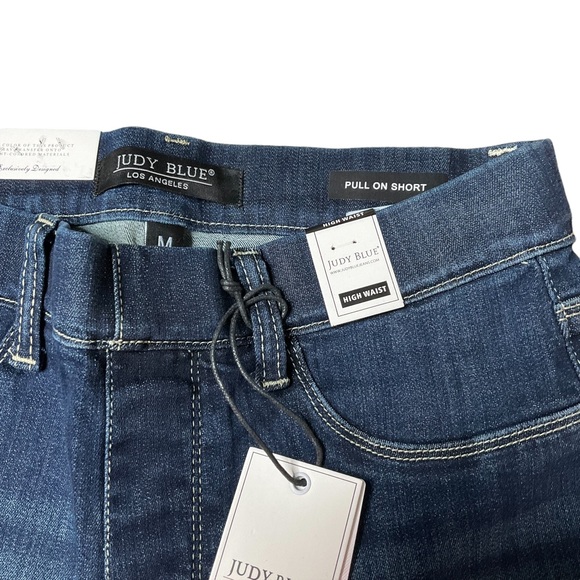 Judy Blue NWT High Waisted Pull On Denim Shorts - Picture 4 of 5